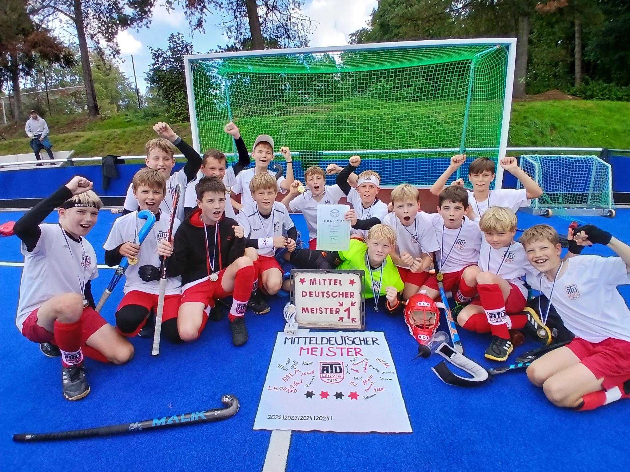 Männliche U12 des ATV Leipzig 1845 wird Mitteldeutscher Meister – Ungeschlagene Feldsaison 2025 – Weg frei für den OHV-Pokal