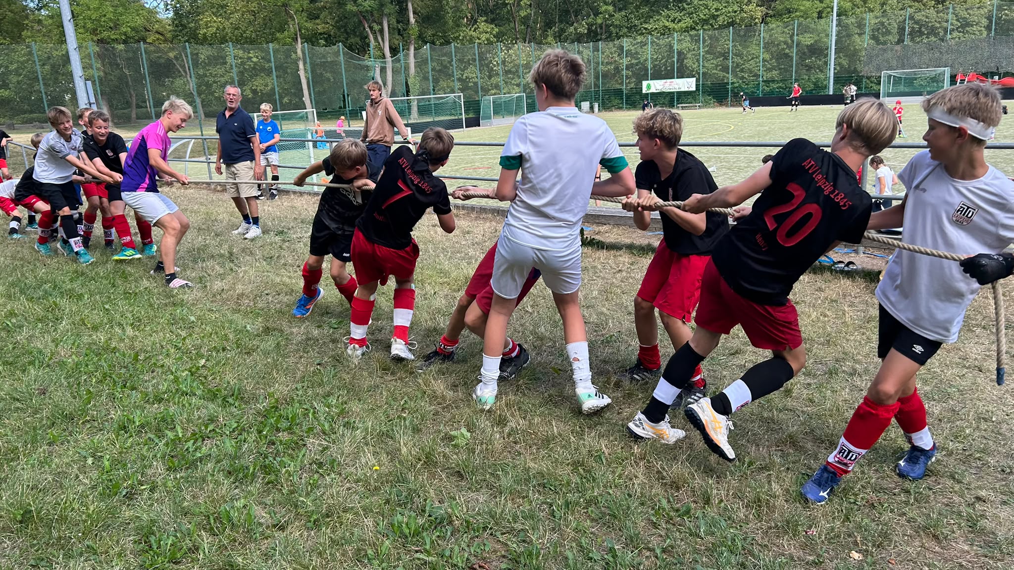 mU12 Feuerkuppe 2026 - Tauziehen 01