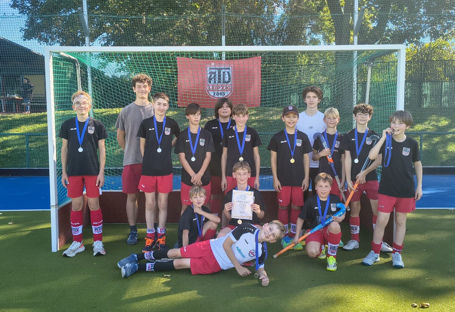 Erfolgreicher Saisonabschluss für die Pokalmannschaft der mU12 – Mit Silber auf Platz 2 der Tabelle